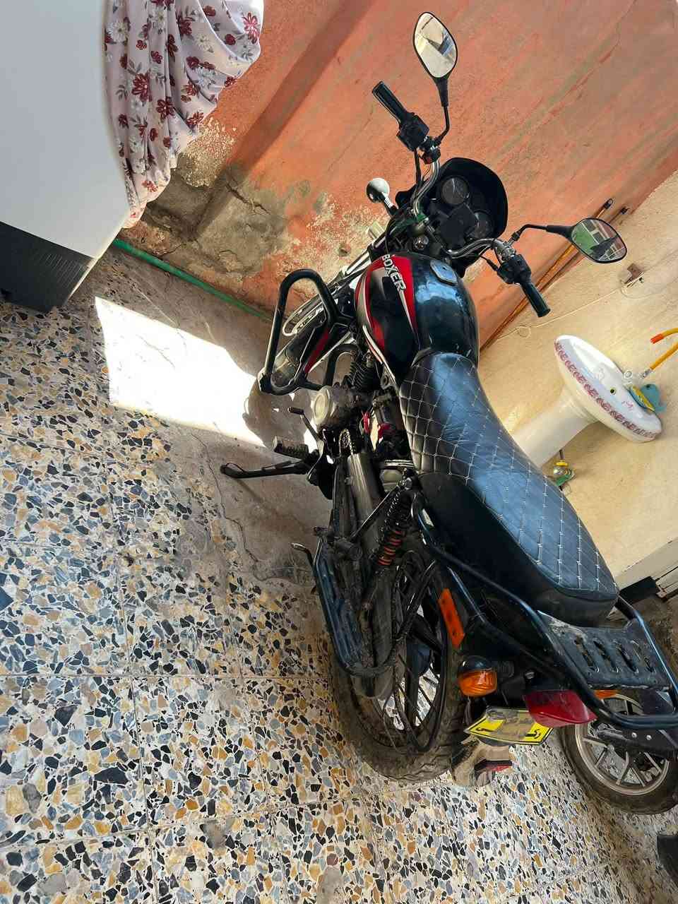 سلام عليكم دراجه بوكسر ٢٠٢٣لبيع مابيه اي نقص اوراق كامله واصله لرقم بس تروح طلع رقم تفيد مال دلفري وعندي صندوق وخوذه بسعر مليون و٣٠٠وبيه مجال رقم واتساب ***********او تواصل ع خاص
