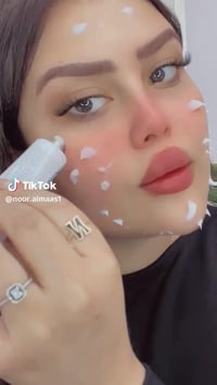 عروض • لفترة محدودة • مستحضرات تجميل