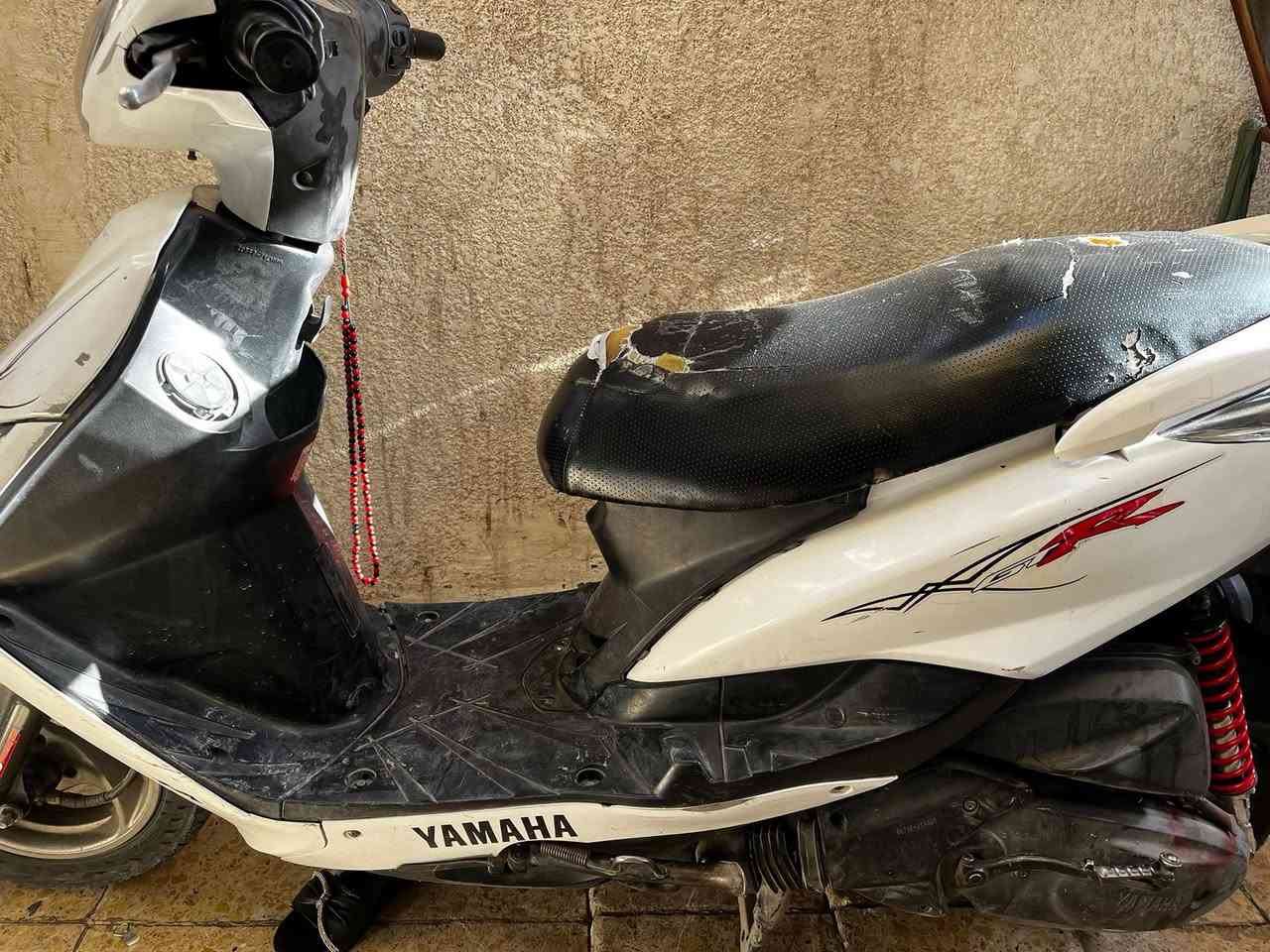 السلام عليكم عندي هاي دراجه ثعلب جديده وما ناقصها اي شي برغي ما مفتوح بيها شلعتها حلوه ومكينه ناعمه تجي وشوف بعينك  والدراجه كلها ختم واحد مكاني بغداد الحريه ***********
