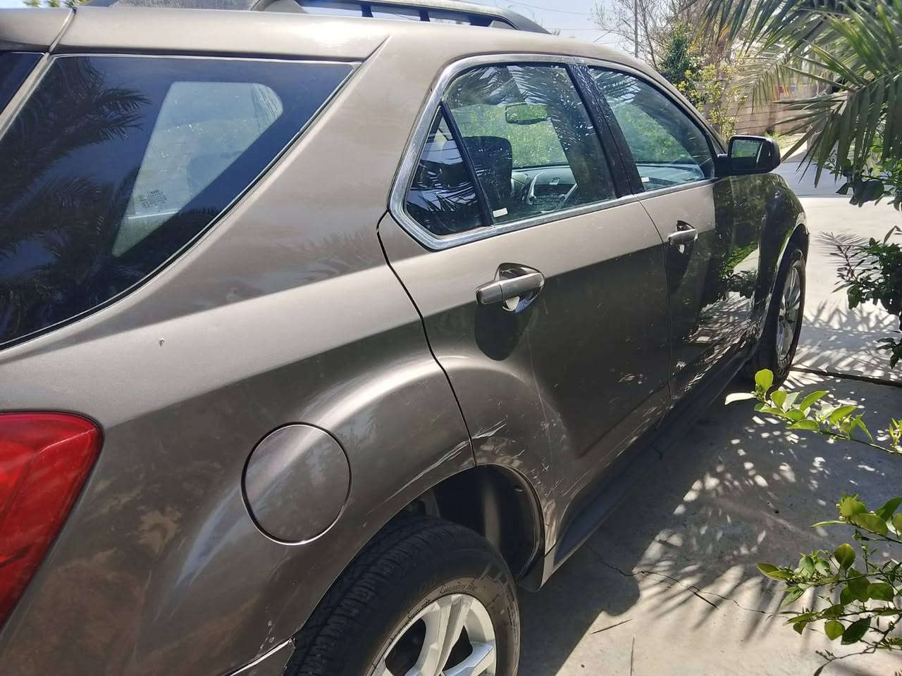 كونكس 2010 للبيع سياره حلوة خير من الله مكينه جديده تخم تاير صدر جديد سعر ٧٥ وبيها مجال للأستفسار ***********
