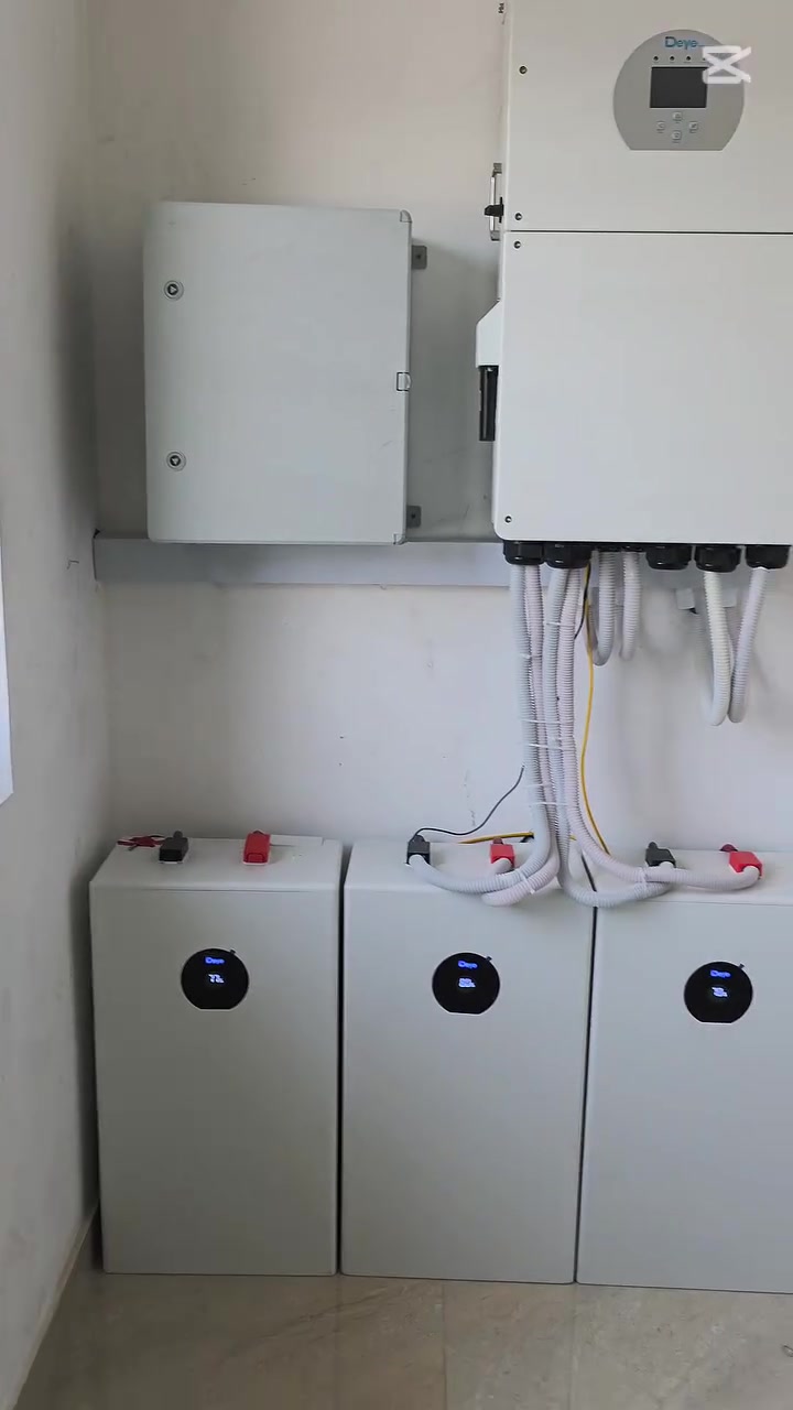 18kw deye di بطاريات عدد 4 deye 16kwh انفيرتر 
llongi himo x10 (645 watt) الواح عدد( 24 )
المنظومة تجهز 50 امبير نهارى و 50 امبير ليلى


**إذا كنت صاحب هذا الإعلان وتريد حذفه لأي سبب، رجاءا أرسل رسالة إلى الدعم الفني**