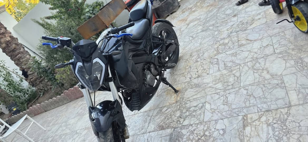 دراجه بنلي 180cموديل 2020 رقم بصره وسنويه دراجه خير من الله شلع شك كاع نظيفه دراجه كربلاء الحر سعر 1750
***********
