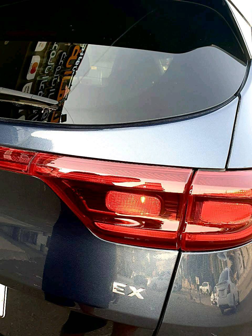 كيا سبورتج  وارد امريكي(بدون ايرباك)1/1  موديل 2022
قطعه وحده ضرر 
كيا سبورتج 2022 Ex 
وارد امريكي 
محرك  2400 
الون  (ازرق )
1. بصمه 
2.كشنات تدفئه
3.ستيرن تدفئه
4.رادار  جوانب نقاط عميه 
5.رادار  امامي  لتحديد المسار  وتحذير الاتصدام 
6.ثلاث وضعيات قياده 
7.هاند بريك كهرباء 
8.نزول  منحدرات  ثلجية او زوايه حاده متعرجه 
9.فور ويل اسست 
10.شاحن لاسلكي 
11.فول تحكم ستيرن 
12. تبريد  قطعتين
13.فول ايرباك (((((   بلادي  )))))
14.بانو راما  ثلاث  حركات  
15.اوتو هلود
16.شاشه كبيره لمس بالكامل
17.اشاره بالمري
18.مري شفط 
19.دخول وخروج  ذكي 
العداد  74  k
الضرر جاملغ  جهة السائق تبديل وصبغ في دبي 
( بدون ايرباك  ) 

م/ السياره  بدون صبغ فقط الجاملغ 
السياره موجوده بغداد
ضرر( قطعه وحده )تبديل  وصبغ 



ماشيه  74500 k

السعر 19500$

تواصل  وتساب 

***********