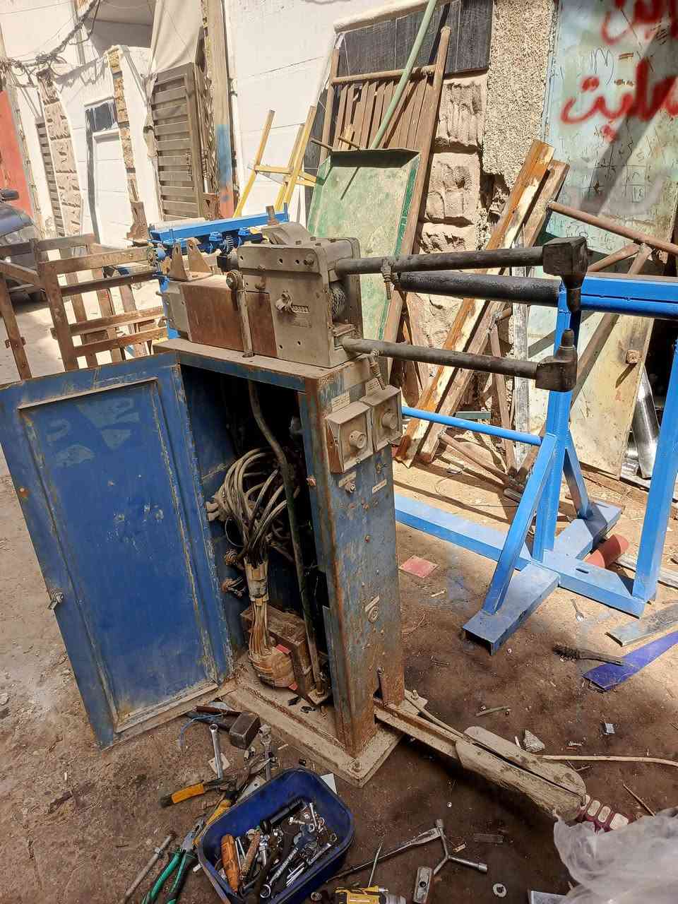 تصلیح انواع مكائن بوینت
بغداد علاوی شارع شیخ معروف 
***********
