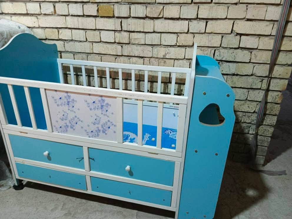 جربايه طفل للبيع 
سعر 60 وبي مجال بسيط


**إذا كنت صاحب هذا الإعلان وتريد حذفه لأي سبب، رجاءا أرسل رسالة إلى الدعم الفني**