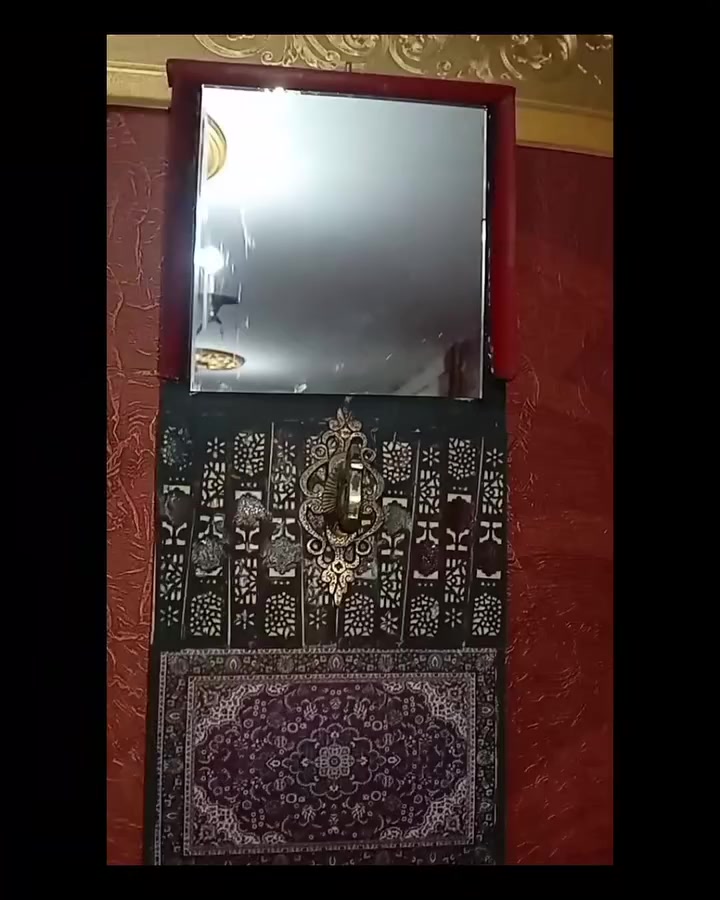 الشماعه نحاس
الطول ٤٢ سم والعرض 19سم 
شغل هاند ميد مش حتلاقيها غير عندى وبس
بسعر 200ج


**إذا كنت صاحب هذا الإعلان وتريد حذفه لأي سبب، رجاءا أرسل رسالة إلى الدعم الفني**