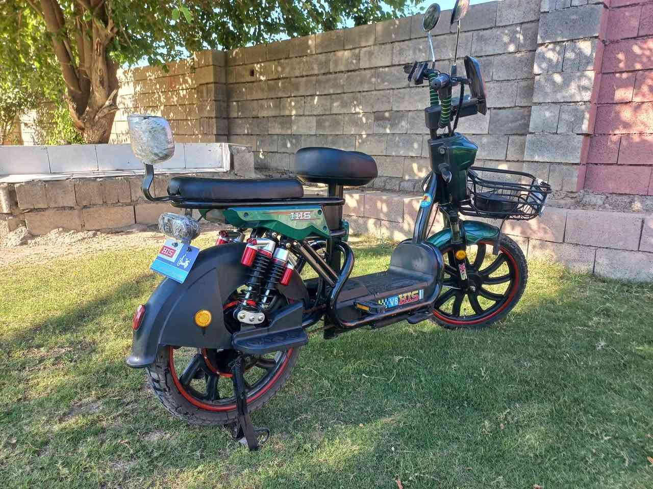 سلام عليكم. موطور شحن نوع Hls V8 
موطور درجه وله مماشي بس 1500 كيول متر 
موطور مابيه اي نقص كهربائية كلها شغاله علا الفحص 
مجاهز كامل يجي وياه بصمه اثنين تشقيل من بعد 
وا يجي وياه كيرتين وا مفتاحين 
موطور في حساس للحمايت السرقا 
موطور علا وضع الشركه شرط علا الفحص كامل 
برقي منها مامفتوح 
السعر 475 
استفسار علا الرقم ***********
