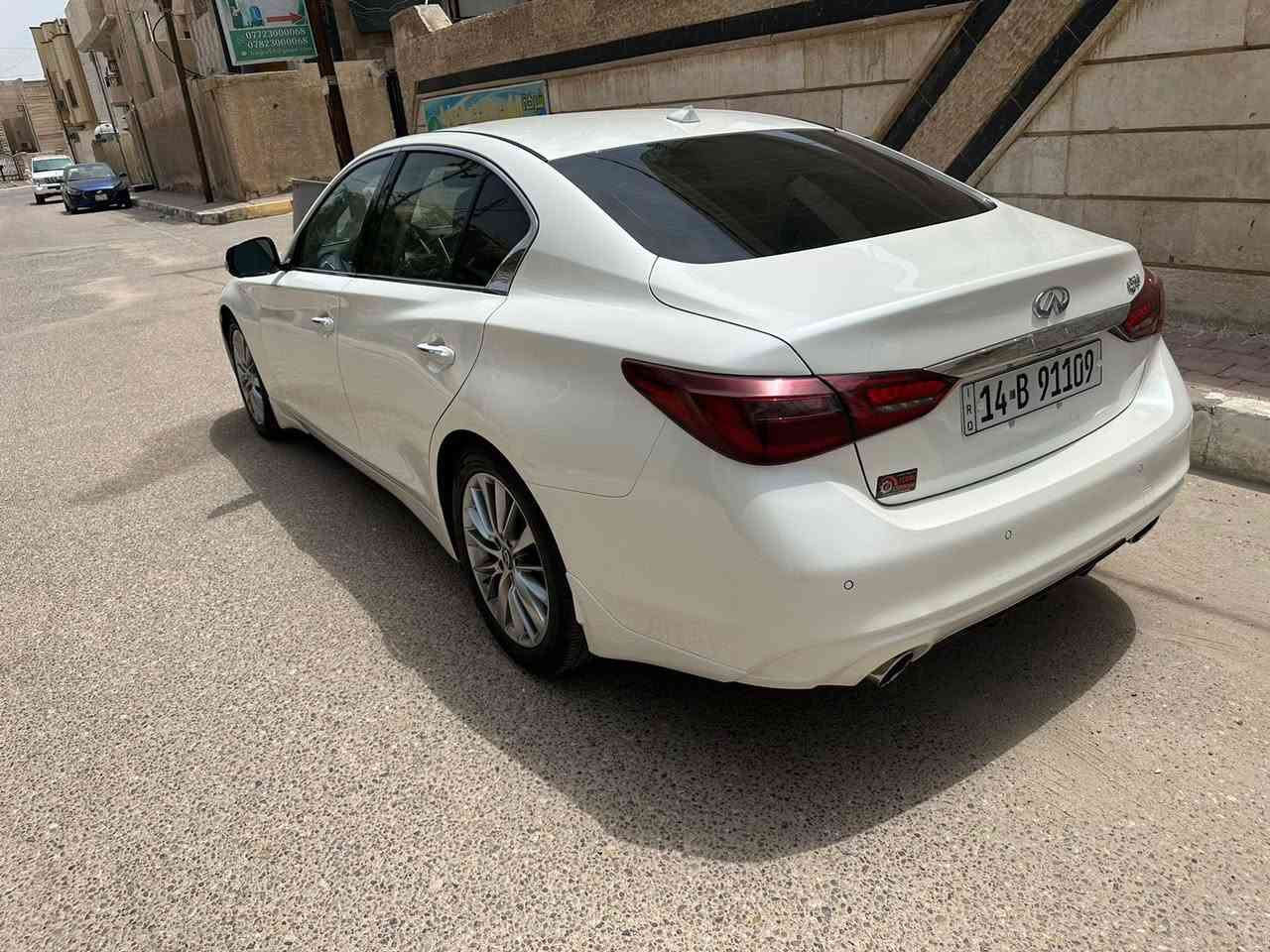 سلام عليكم
انفنتي Q50 توين تيربو للبيع 

الموديل 2023 وارد امريكي

الممشى 57 كيلو متر الف سيارة بعدهي جديدة

6 سلندر ، المحرك 3000 توين تيربو 

المقاعد جلد ، كراسي تدفئة 

نافذة كهربائي،  وسادات هوائية

اثنين شاشة 

مفتاح ذكي ، حساسات امامي خلفي 

كاميرا ٣٦٠ 

فتحة سقف 

كار بلاي (CarPlay)

رادارات ، ذاكرة المقعد 

عداد السرعة إلكتروني ، تحديد سرعة

شاحن لاسلكي 

حساسات ٣٦٠ 

سعرها 175 ورقه وبيها مجال

مكان السياره بصره 

 واتساب ***********

*********** الاتصال
