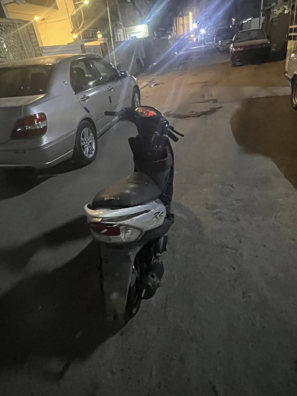 سلام عليكم ماكس عدله نضيفه بلاديه شلعه ومعدل تخيل الدراجه صوت المكينه ناعم كفرات ختم واحد ويا المكينه دراجه احله من صور بل حقيقه تجي وتشوف نقصها بس باتري تشتغل هندر سعر 650 وبيها مجال مكان بغداد ال بياع متواجد خاص


**إذا كنت صاحب هذا الإعلان وتريد حذفه لأي سبب، رجاءا أرسل رسالة إلى الدعم الفني**