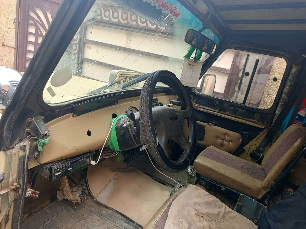 السلام عليكم للبيع 2005 تحويره كامله محوره شاصي مكينه وكيرجدد 6500وبيهه مجال ***********
