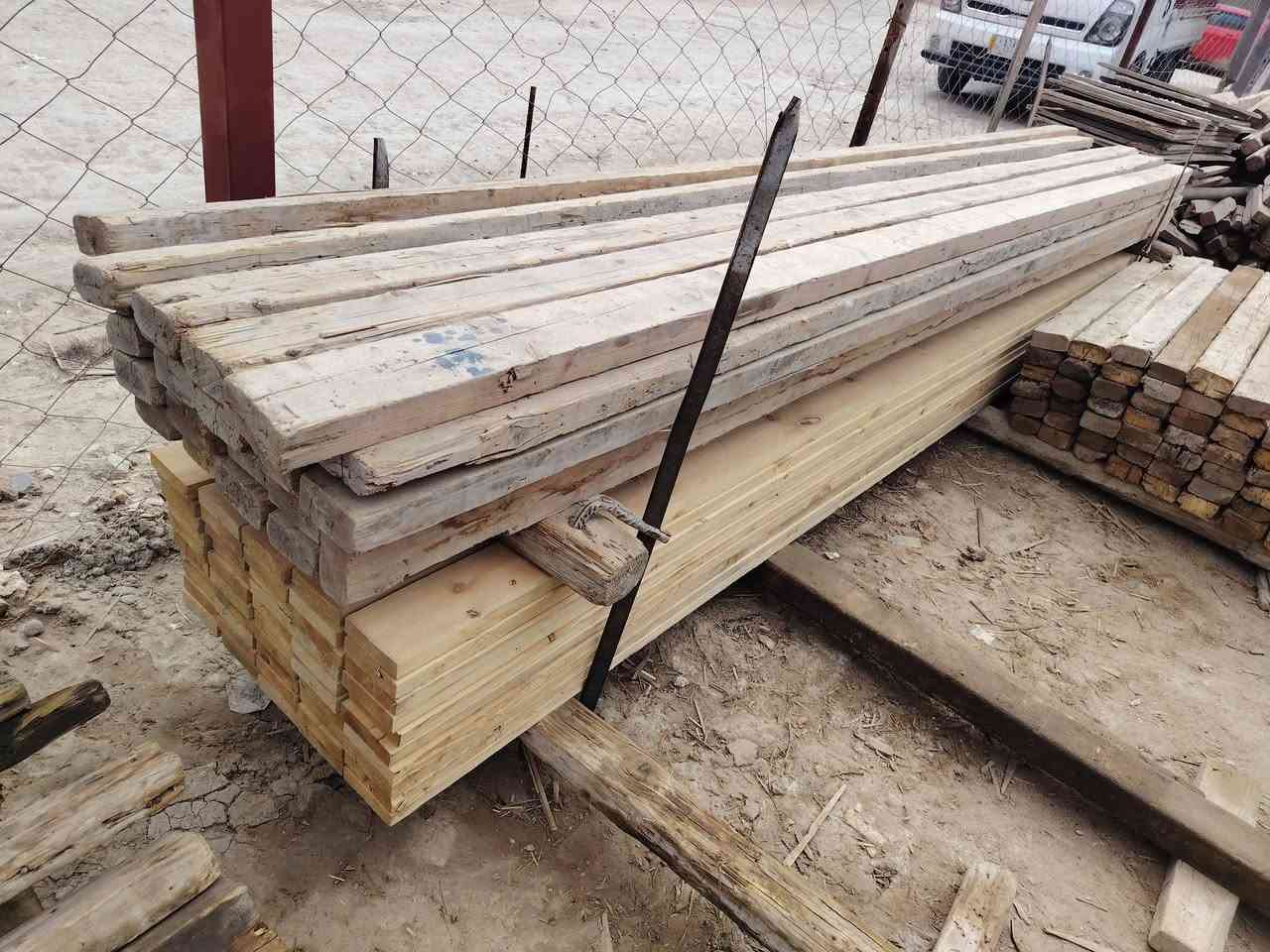 سير 3*3 للبيع مع سير 2*4 للبيع طول 3 متر، العنوان الحله المركز ***********،
