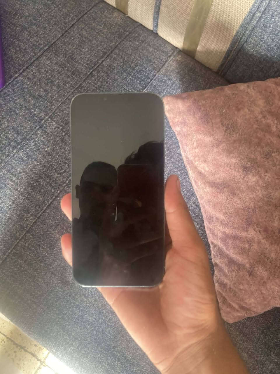 سلام وعليكم ايفون 13بور ماكس ذاكره 256 بطاريه 80 بس فرمته وكامت تقره صفر ماعرف سعر 550وبي مجال مكان بغداد زعفرانية ***********

