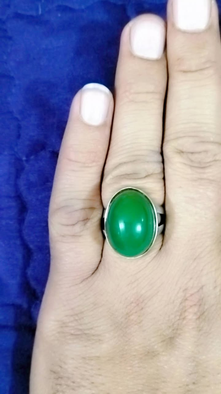 خواتم فضه 925 صياغات يدويه مرتبه احجار اصليه  سعر الخاتم 35 الشراي خاص


**إذا كنت صاحب هذا الإعلان وتريد حذفه لأي سبب، رجاءا أرسل رسالة إلى الدعم الفني**