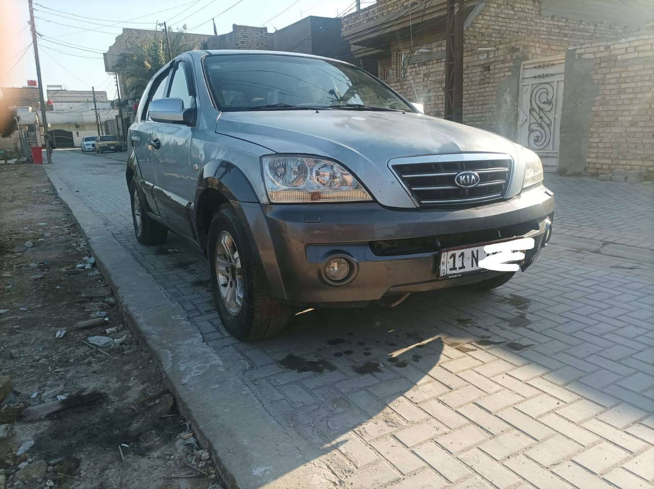 سورينتو  ٢٠٠٧  رقم  بغداد
خليجية محرك ٣٨٠٠
هزه جديده ورقم بغداد  انكليزي  
مكينة وكير وتبريد  جاهزات 
تايرات جدد وباتري جديد 
السياره بيها  ضربة بسيطه ما عابره بمكان اللايت وبيها بارد بالباب الامامي  وصبغها بي مكانات جارده 
عليها منظومة غاز ٨٠  لتر  
السيارة تحويل مباشر بأسم المشتري 
مكانها  بالديوانية 
سعرها ٧٥  وبيها مجال للشراي 
***********
