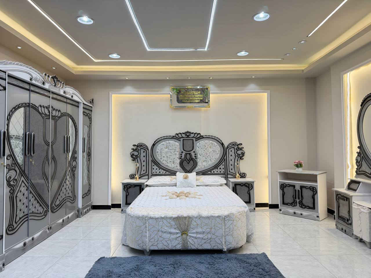 🔅تفاصيل الغرفة المرمري  ....
خارج ٤ملم ام دي اف 🔺
وداخل معاكس ٣ملم 
صبغ حراري  درجة اولى 

عدد القطع  ٧ قطع 😍
🔺1 //جرباية  قياس  ١٦٠ × ٢٠٠ 
🔺//ميز جانبي ايسر قياس ٥٠
🔺2// وميز  جانبي  قياس ٥٠
🔺3// زاوية ارتفاع مترين عرض ٨٠
🔺4// وميز بلازمه  
🔺5//وميز مراية ارتفاع مترين عرض ١٢٠
🔺6// وكنتور ٦ باب  ارتفاع مترين و١٥ طول ٣ متر و١٥

(توصيل مجاني مركز بغداد )


**إذا كنت صاحب هذا الإعلان وتريد حذفه لأي سبب، رجاءا أرسل رسالة إلى الدعم الفني**