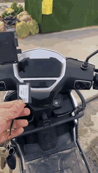 ســـــــــــــلام عليـــــــــــــــكم🙋‍♂️❤
للبيع دراجــــة ((♕ســگــــنس الگبيـــــر فـحـــل♕)) 🙆‍♂️🔥
مـــــــــــوديـــــــــــــل»»(2025✨💗)

بــطاريـــــاتهــا(6💁‍♂️) حــــــجـــــم گبير مبدلات جدد تاريخ صنعهم في سنة 2026 ❤️‍🔥🔥🔋⚡

حجــــــم الملف (3000💥🔥❤⚡) 

تــــمــــشــــي بالشحــــــــنة الواحدة »(‌🇰✨80‌) 

اربـــــــــ(4) ــــــع ســـــرع بيــــها 🙆‍♂️😎💖

نضــــــــــام رجــــ)ـ♡‌🇷♡ـ(ــــوع بـگ 🤍❤

ســــــــــــــرعـــــــــــة الدراجــــــــــــة (99🔥💥🛵) 

الـدراجه خير من الله نضافتها 100/100🫶🌿

سعــر الدراجــــــة: 800الـف💁‍♂️ وبيها مجال 

عــــــــــــــــنـــــــــــوان: بغداد» حي الجامعة» شارع66

الــــــــــرقــــــــــم: *********** اسيا💝
مــــــــلاحضــــــــة! لايوجد فيس ولامازنجر
+
مكلف بالنشر الرقم بيه واتساب او اتصال على السيم كارت
