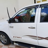 هايلوكس • ٢٠١٣ • اوتوماتيك