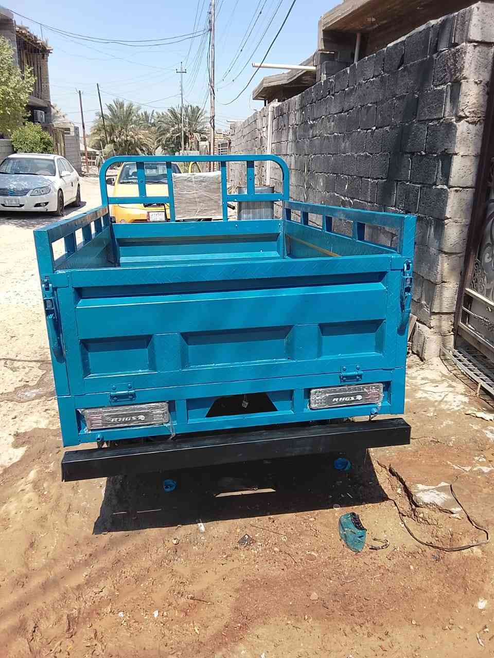 السَلآْم عَلْيُكّمٌ وٍرٍحَمُةّ الله وٍبُرٍكآتُهْ
ستوته سلطان

مكينه 250 سيسي خير من الله 
راديتر نضيفه

كير ثكيل وخفيف
كهربائيات شغاله
هورن سلف هندر لايت اشاير كله شغال
التانكي مبدل شديت الها مال دايوان نضيف

السعر 1750 مليون و750 ومجالها قليل
مكاني بغداد الدوره هورجب
***********
