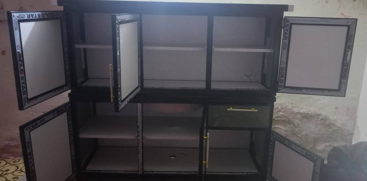 كاونترمرمرتزكام بس مسافت الطريق للبيت  *********** بعدشرط مافتوح بابه بس صورنه اوفتحنه البيبان تزكام موسوكي
