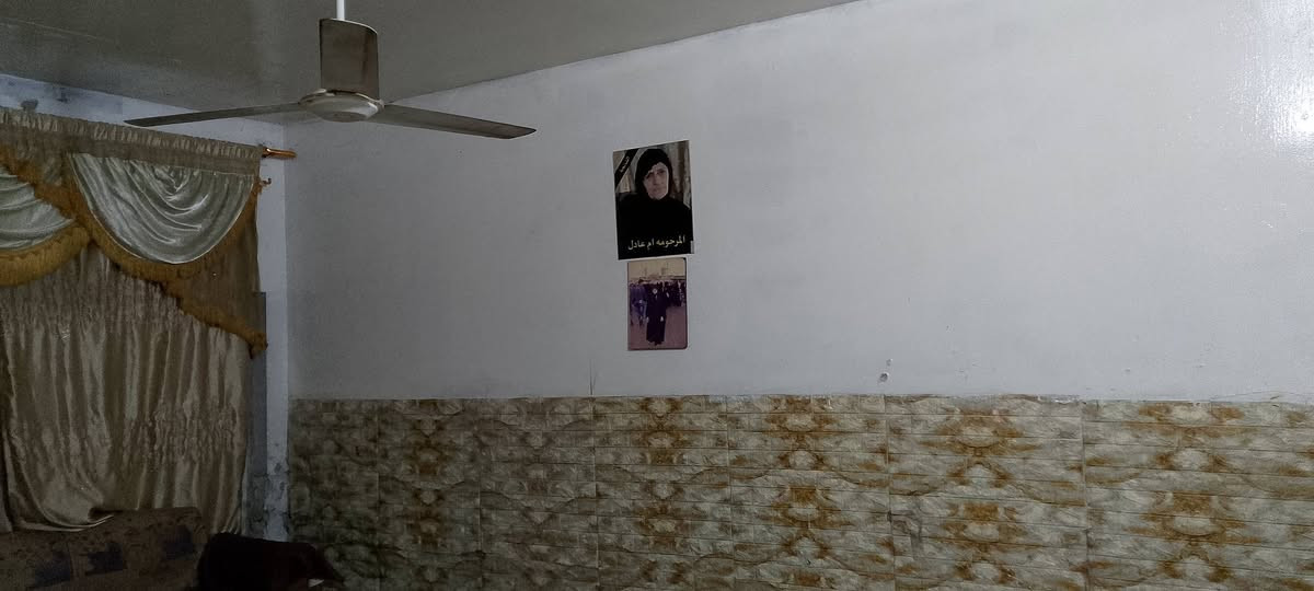 بيت قديم  للبيع في مدينة الصدر
144 متر. واجهة 8*18  قطاع 50 على شارع 60 بي 5 غرف  واستقبال وهول ومطبخ وحمام خارجي وداخلي  السعر  225 قفل. للتواصل ***********

