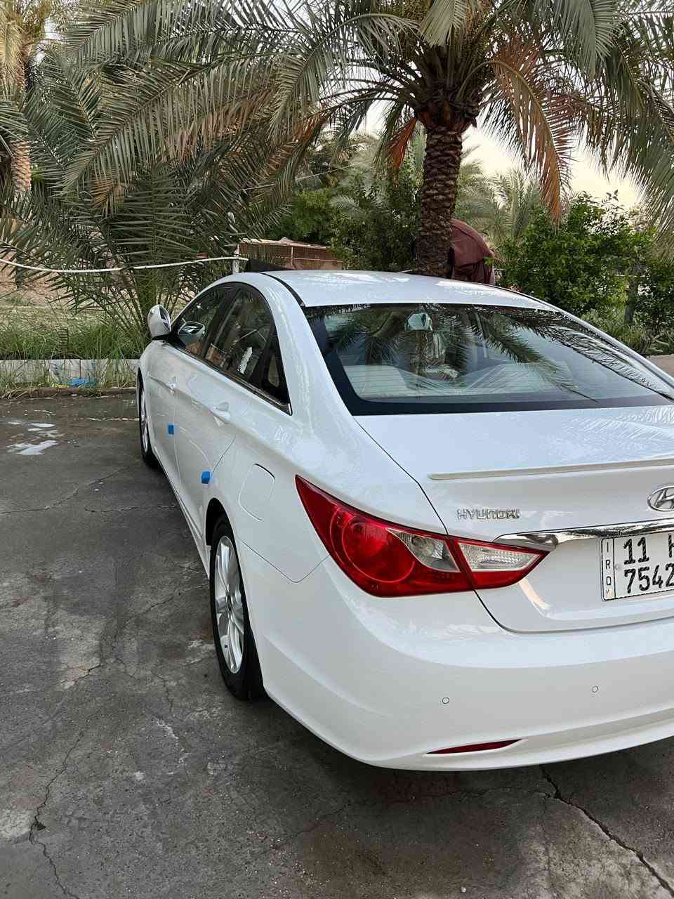 سوناته ١٢ مكفوله كفاله عامه 
طخم تاير جديد 
٢٤٠٠مكينه كير مكفولات
لايت زنون 
سنويه لغايه ٣١
رقم بغدادانكليزي 
سياره خير من الله 
مكان السياره النجف
رقم صاحب السياره مكلف بل نشر
السعر ١٣٥ بيها مجال حك الجيه

***********
