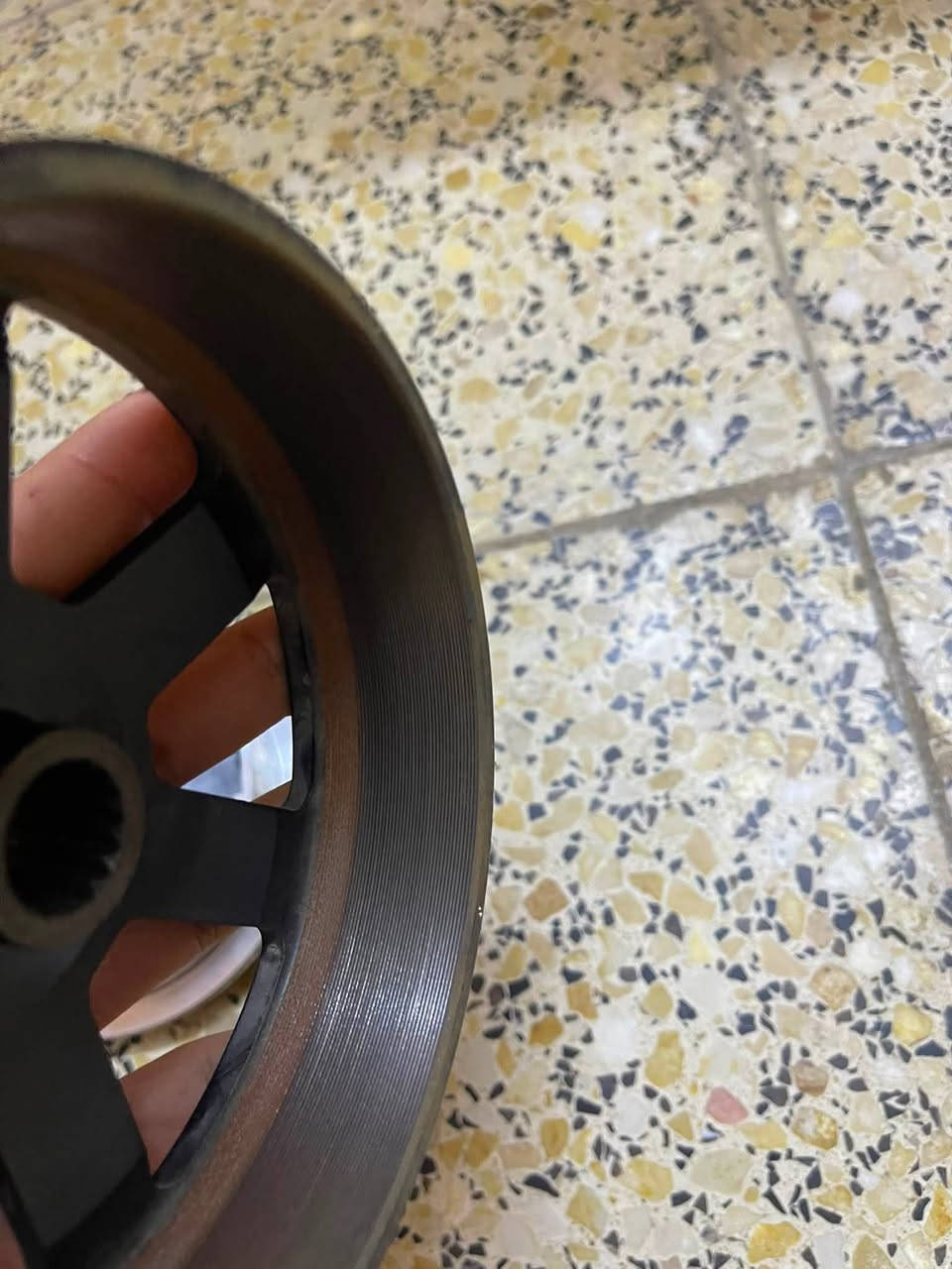 سلام عليكم كلج امامي رياضي وطاسه WF رياضي مال سكنس عام للبيع التواصل خاص او ***********
