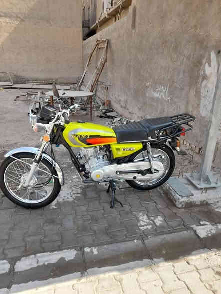 دراجه نامه للبيع صارلهة عشرين يوم طالعه من الوكيل وكيلهة العارضي بسمي رقم وسنويه هزة جديده مكفوله من جكت الابره موديل 2025 السعر واحد أو 500
للاستفسار ***********
