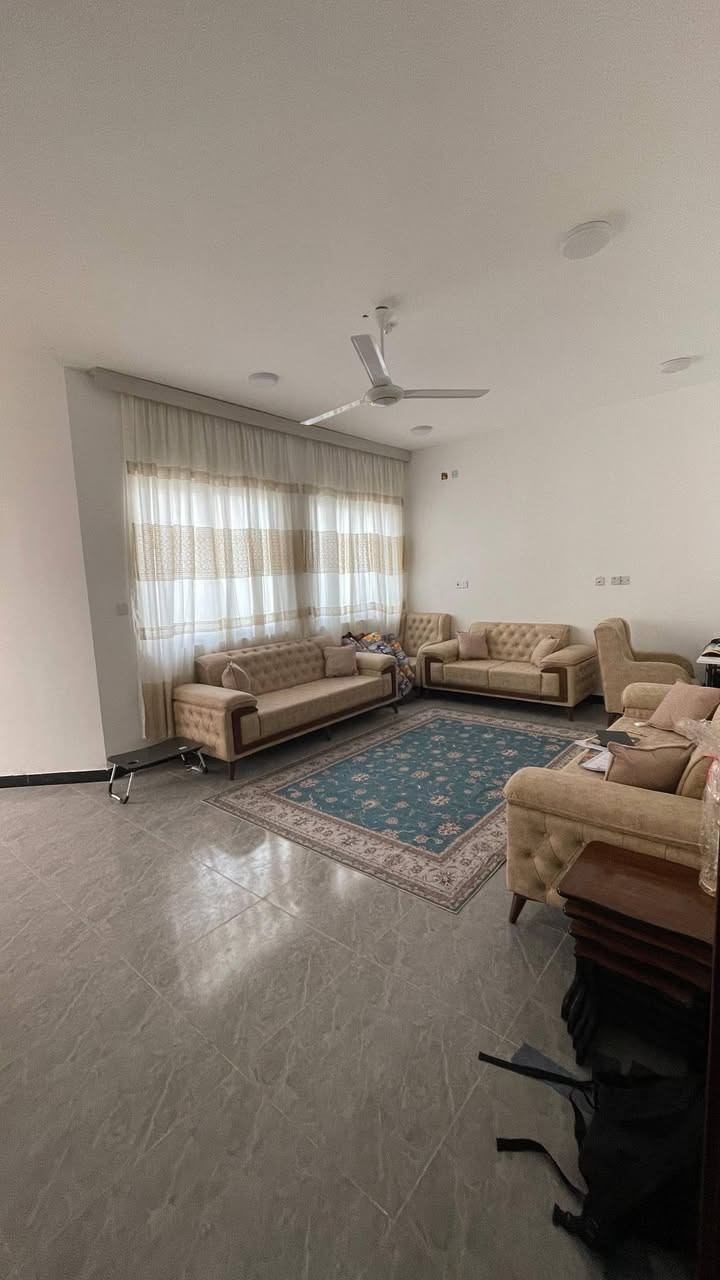 🌃 اللهم صل على محمد وال محمد 🌃
      🏫   🏫   🏫   🏫   🏫   🏫
              ⚜️ #بيت_للبيع ⚜️ 

☣️في الفلوجة مجمع الماسه 
☣️ قرب سيطرة الموضفين 
☣️بناء درجه اولى 

⚜️المساحة : 250م 
⚜️الواجهة : 12.5م
⚜️النزال : 20م

خدمات كامله طابق واحد غرفتين نوم وصاله واستقبال 

 ⚠️ الشارع 🚸 : 15م  
⭕ السعر :  135 وقابل للتفاوض 
🧰⚖️ نوع الملك 🧰⚖️ : طابو صرف سند 
للاستفسار : مراجعة 
🥇#مكتب_الاقصى_للعقار 🥇
 للاتصال : *********** 📞☎️
واتساب : *********** 📞☎️
⭕التسلسل: 126
#عقارات_الفلوجة #عقار_للبيع #عقارات_الانبار #عقارات_العراق  #العقار #عقار
#العقار_للبيع #للبيع #بيع #بيت #بيوت #قطعة #قطع
#ارض #اراضي
#عقارات #عقارات_الاقصى
