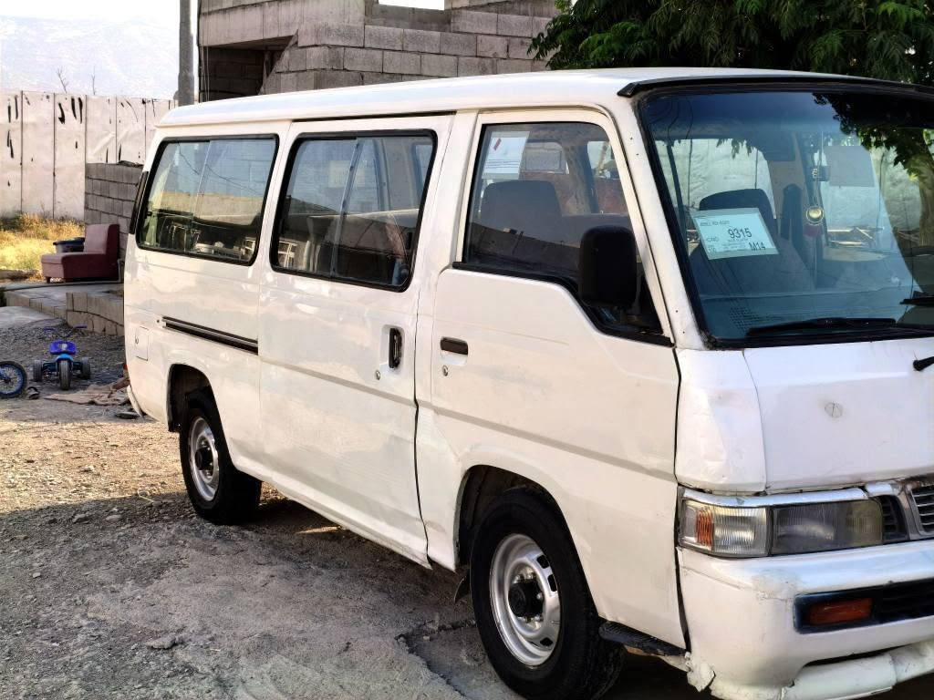 نیشان پاس مۆدێل 2000 سیارەکە ئاڕم هەولێرە مەکینە گێڕو ئەکسلی بە شەرت تازە ناو عاعی تێگیراوە    شوێن سلێمانی سعر 32 معامەلەیە کەم.   ،*********** السليمانية, العراق
