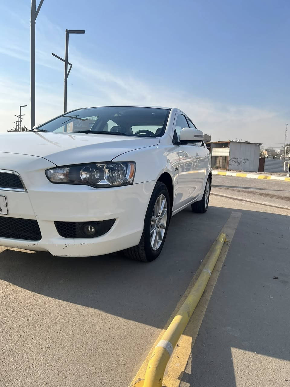 لانسر خليجي 2016 استلام شركة مكفولة *********** السعر 127 بيها مجال
