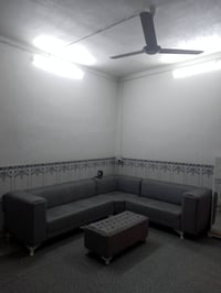 ديوان مستعمل • كاربت رصاصي • ٥×٤