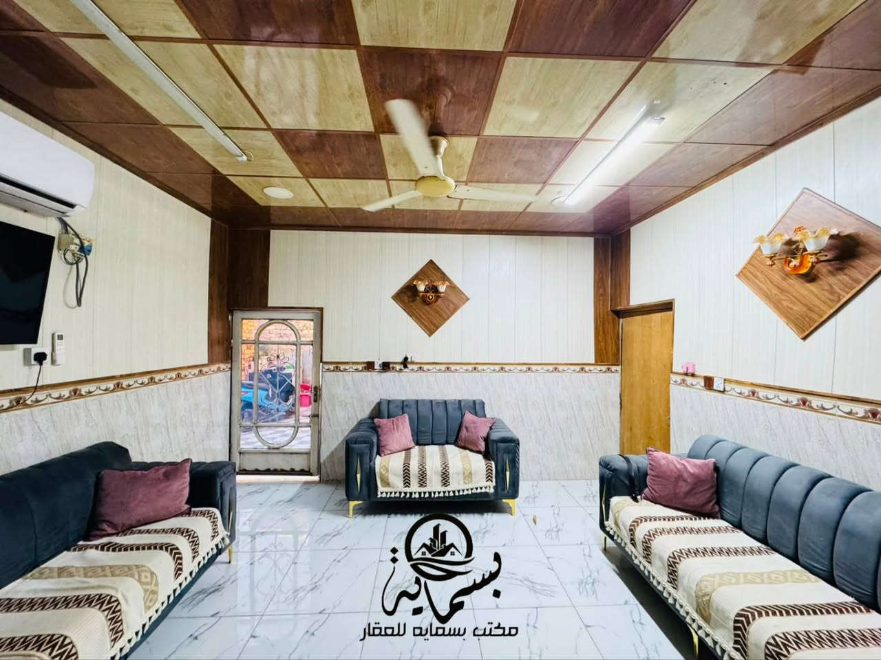 ســـلام عــلـيـكـم

سـعـره 65 وبــي مـجـال بـسـيـط🔥

#دار_طــابـو_زراعي_لـلـبـيـع_الـمسـاحـه100م🔹
- يـحـتـوي عـلـى 3 نــوم وصـالـه ومـطـبـخ ومـجـمـع صـحـي 
-خــدمــات مــاء مـجـاري كـهـربـاء 
-حـلـه نــادر الـثـانـيـه شــارع الـكـبـان قــرب صـيـدلـيـة صـفـا

📍عــنــوان الـــمــكــتــــــب‼️
💢مـكـتـب بـسـمـايـه لـلعـقـار💢
حـلـه نــادر الــثــانــيــه مــقــابــل مــول اهــل الــخــيــر 2 ســابــقــاً💢

خـــــ♾️ـــاص او الاتـــــــ📞ــــصـــال

*********** مــحــمــد قــاســم

*********** عــلــي قــاســم

*********** المـكـتب
