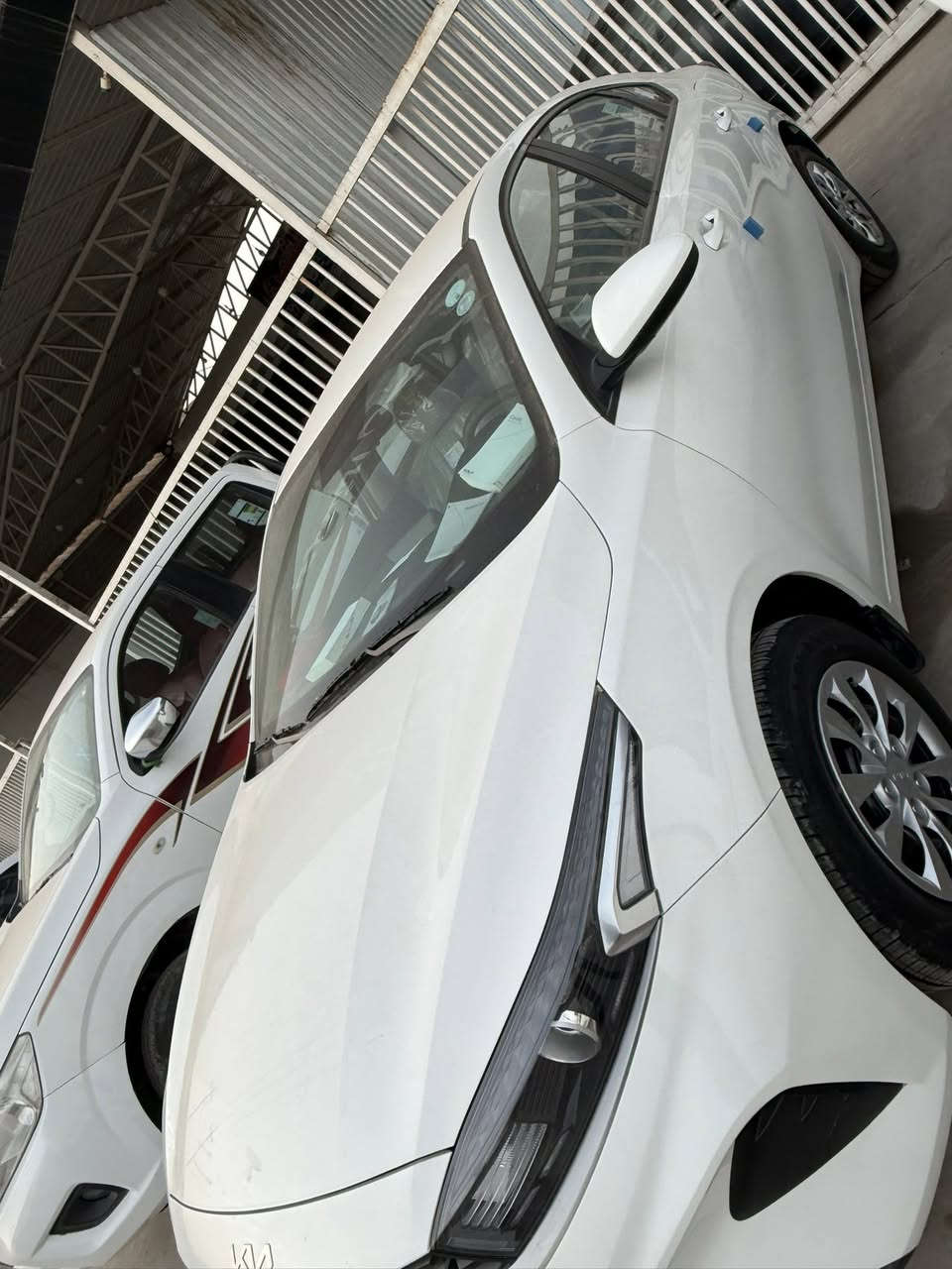 كيا سيراتو
2024
مكينه 2000 مكفوله 
قفل سرعه
بلوجكتر
قطعتين تبريد
واسط العزيزيه
***********
***********
سعر 183 
شاشه كامره داخل لونين
