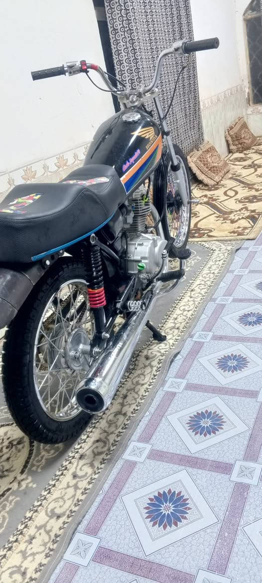 سلام عليكم دراجا كلك للبيع مفتوحه لسعر خاص مكاني ديوانيه قضه غماس


**إذا كنت صاحب هذا الإعلان وتريد حذفه لأي سبب، رجاءا أرسل رسالة إلى الدعم الفني**