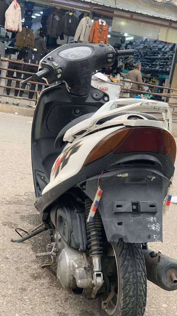 اسلام عليكم دراجه البيع ماكس ثعلب محرك ما مفتوح كعربايات كله شغاله ماعده الايت المامي واكف نكرت سلف اشاير شفاله خلش نضيفه 
مكاني كركوك 
الرقم***********متواجد واتساب
السعر 290 وبيه مجال
