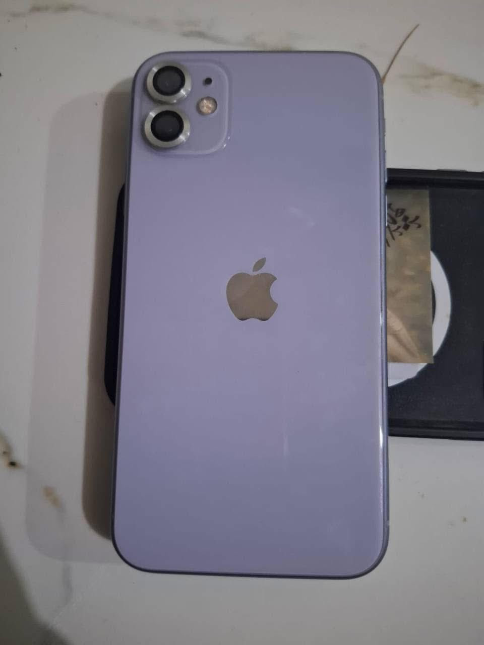 السلام عليكم أيفون 11عادي مبدل بطاريه نضافه 💯  السعر 220الف وبي مجال الكامرات كزازه مكاني حله سياحي رقمي ***********
