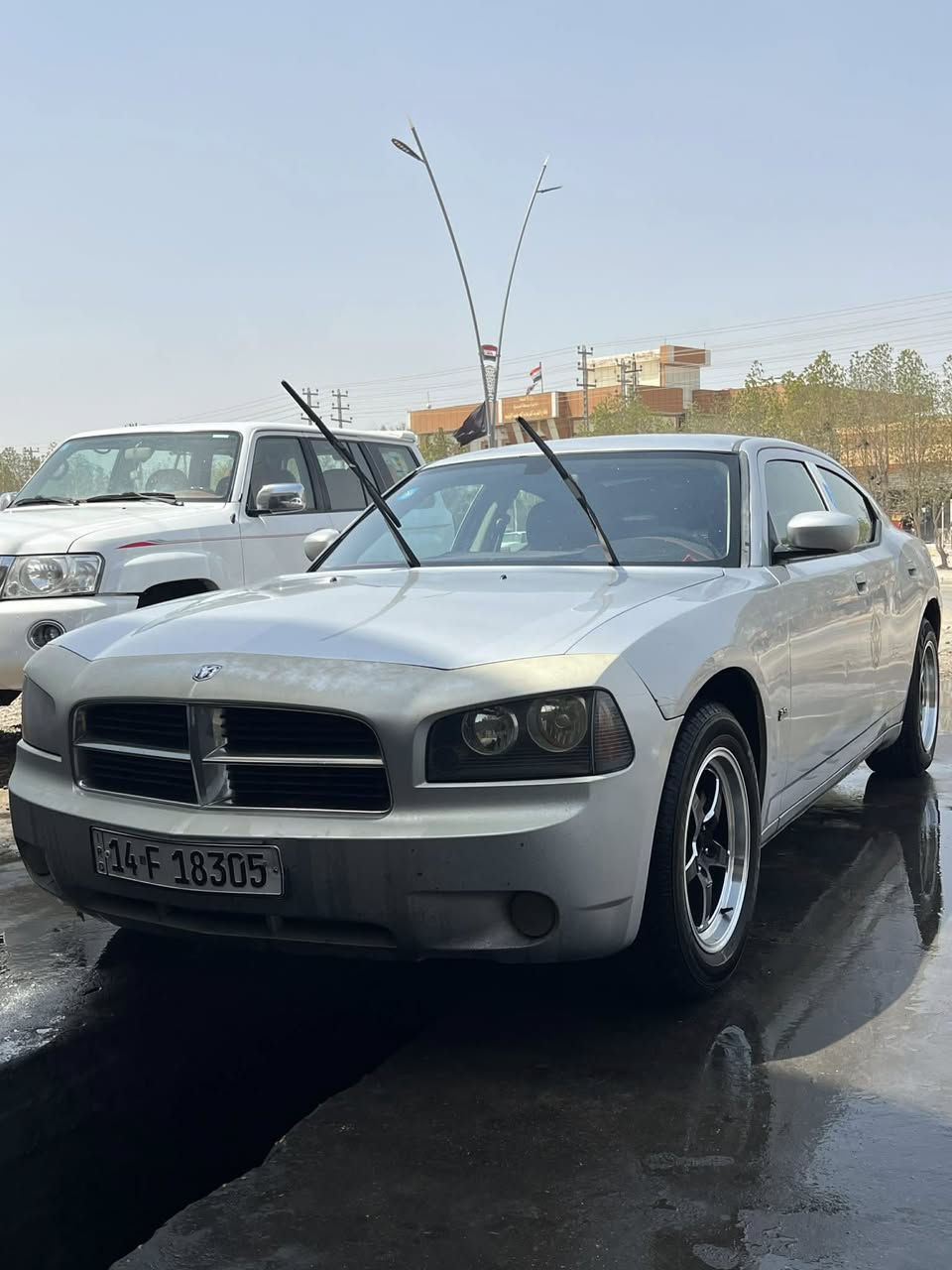 للبيع او مراوس
جارجر 2010 رقم بصرة كفالة ضربه صبغ كير محرك تبريد تخم تاير بيها ملاحضات بصيطة  مكانات خياس ( السياره جاهزه) مكان السياره البصرة القرنه ***********
