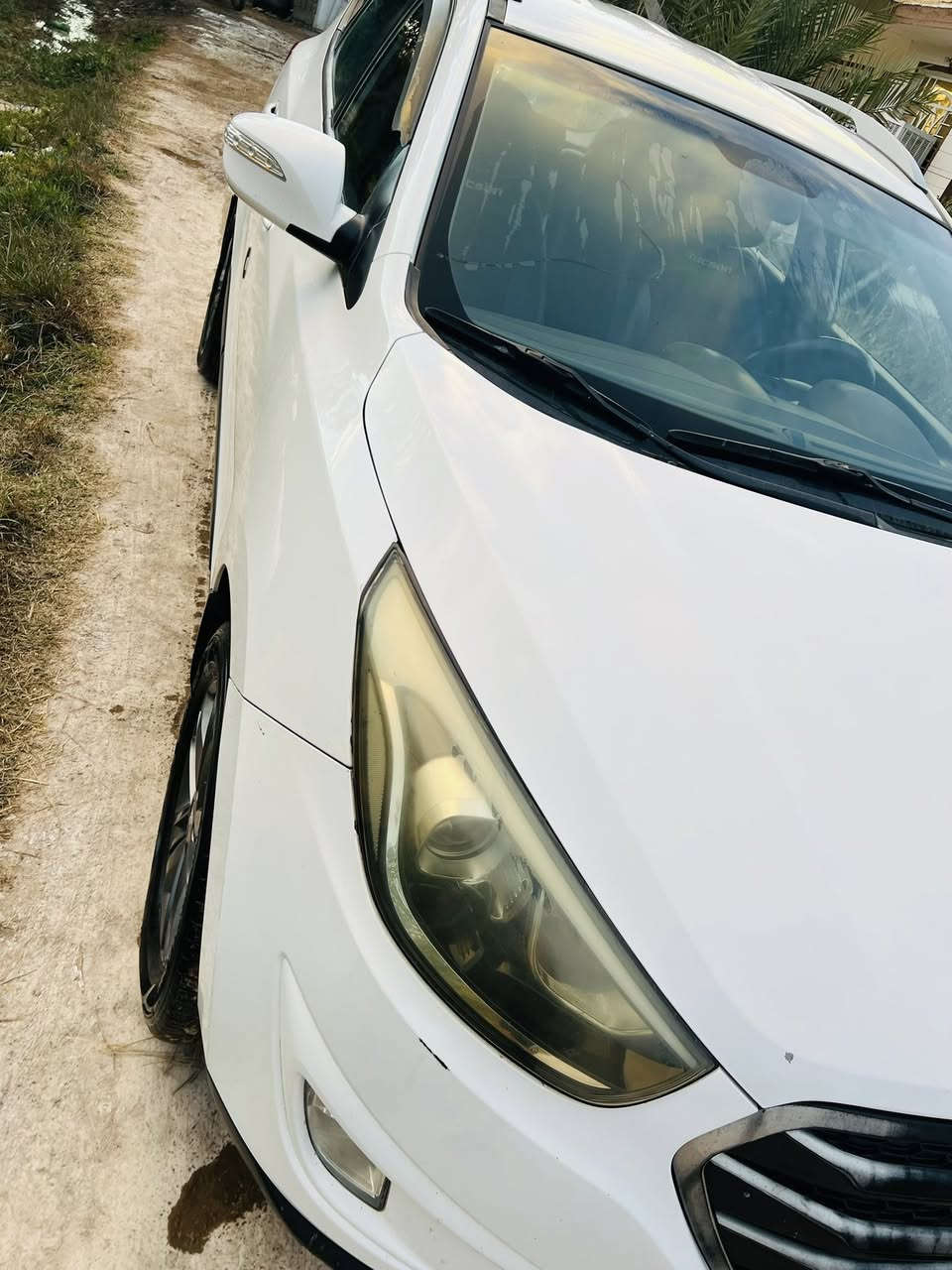 السلام عليكم 
توسان مديل 2014 
رقم بابل إنكليزي 
سنويه ال 30 بسمي مداور ثاني يوم 
السياره مكفوله كفاله عامه ما عد شبر بارد موضوح للسونار للمنشور 
السياره ويل اسود داخل جلد  بجم ال 2015 جاهز ع آخر حبايه 
السعر 160 
مكاني بابل 
الاستفسار اتصل ‭0772 392 3876‬
***********
