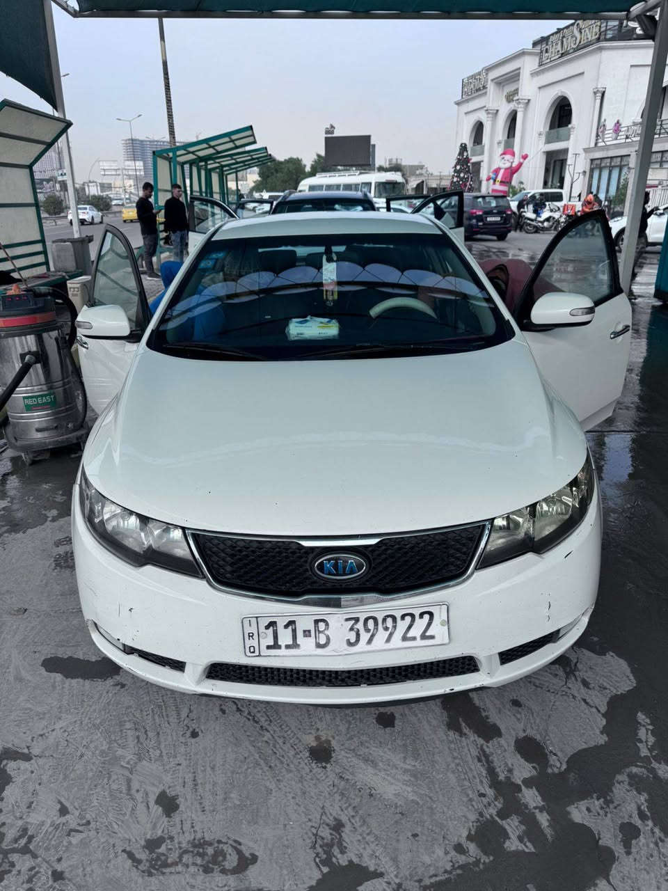 سلام عليكم سيراتو ٢٠١١ قطعة صبغ غطا الصندوق تم تعديل السعر قفل ٩٠٠٠دولار الاتصال ‏‪***********‬‏ حصرا بدون خاص
