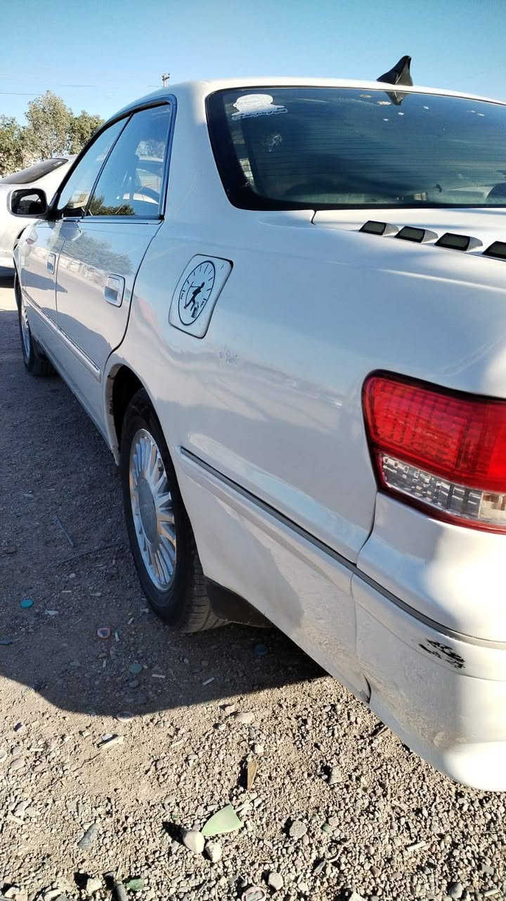 السلام عليكم مارك الفينيه للبيع السياره جديده رقم انكليزي باسمي شخصيآ السياره مكفوله كفاله عامه فقط مصبوغه قماره وجاملغات مكفوله من الضربه حداده تخم تاير مكينه وكير توني بدلتهن بالكارتون فيفيتي 2500 مكاني البصره قضاء المدينه ‏‪***********‬‏ السعر 70 وبيها مجال البصرة, العراق
