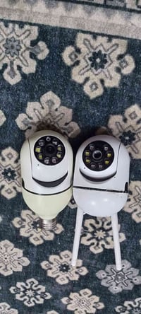 كامرات • مع عارض