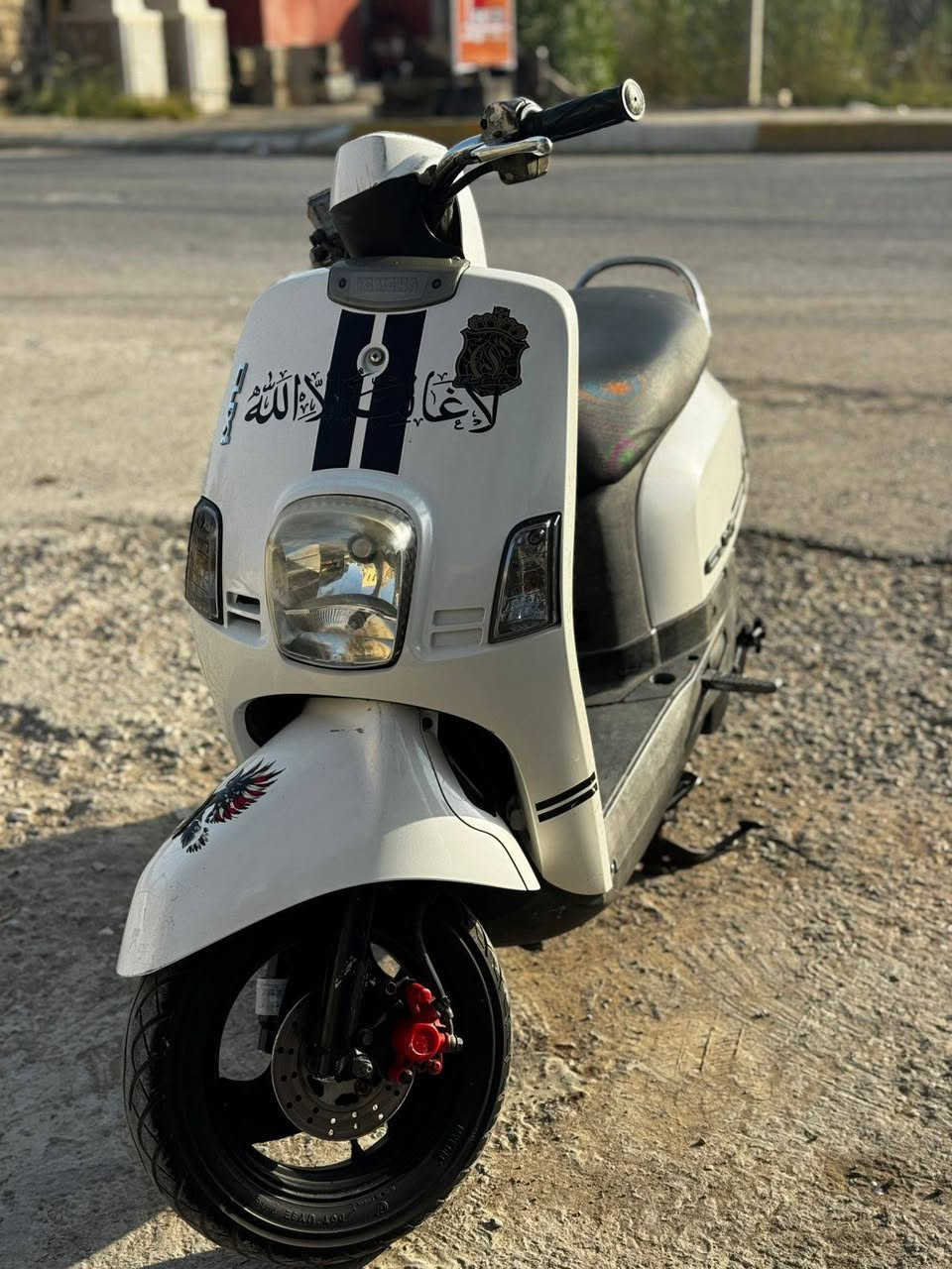 سلام عليكم دراجه بوليس كابريتر موديل 2010 مناقصه اي شي خير منه شرط مكينه ممفتوح بيه برغي السعر 850 وبيه مجال مكاني بعقوبه بهرز رقمي ***********
