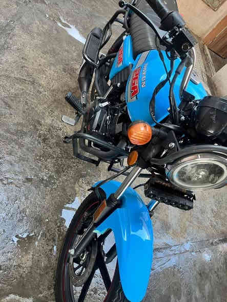 سلام عليكم نفخ موديل 23 رقم سنويه كلشي مابيه بس شغله وحده بدل بيه كلجات سعر 2400 بيه مجال بصيط ***********
