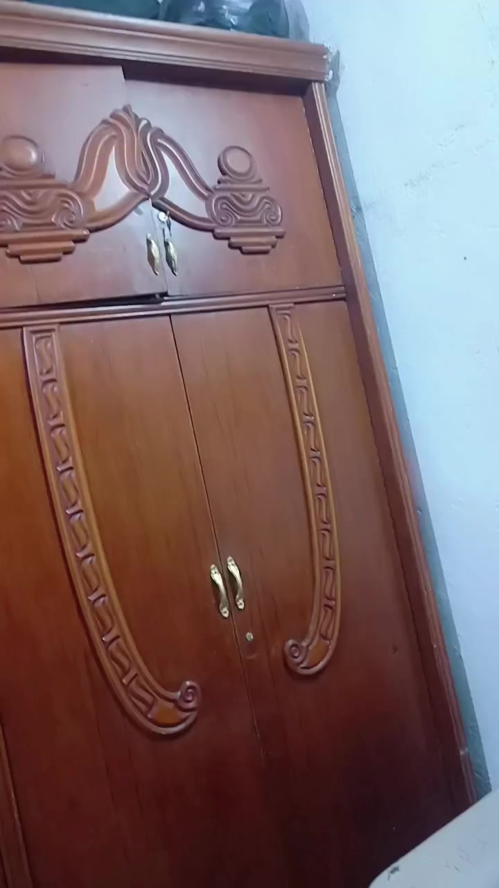 كنتور للبيع الظهر جرجوبه 250 وبي مجال خمس بوب


**إذا كنت صاحب هذا الإعلان وتريد حذفه لأي سبب، رجاءا أرسل رسالة إلى الدعم الفني**