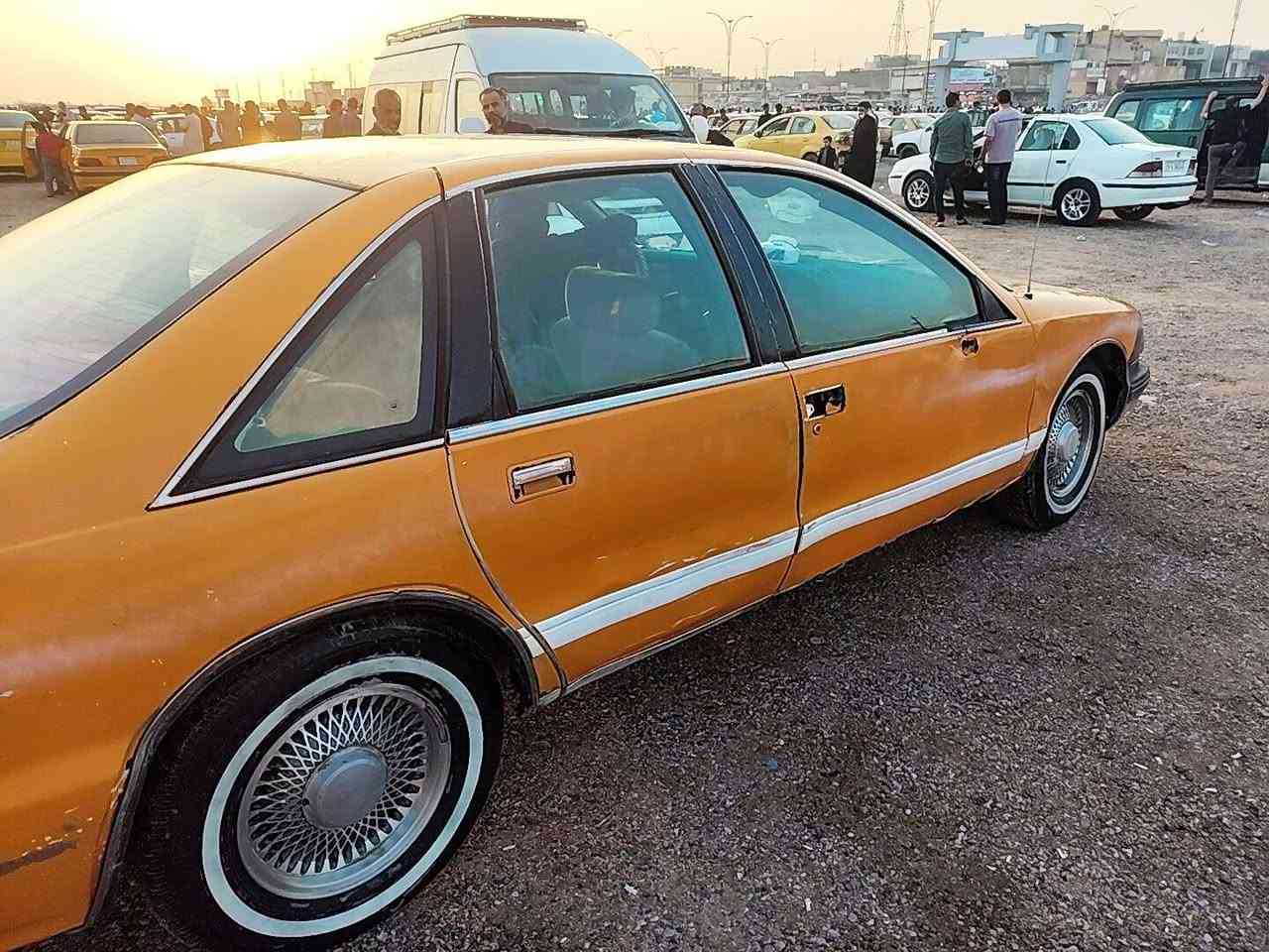 دولفين موديل 93 سيارة حلوه سنويه منتهيه راعيها موجود شوكت ما تريد يحول مكينة وكير شرط منظومة تبريد تخم تاير كهربائيات شغاله السيارة رايدها ب 18 ورقة رقم صاحب السيارة *********** موجودة بالبصرة القبله
