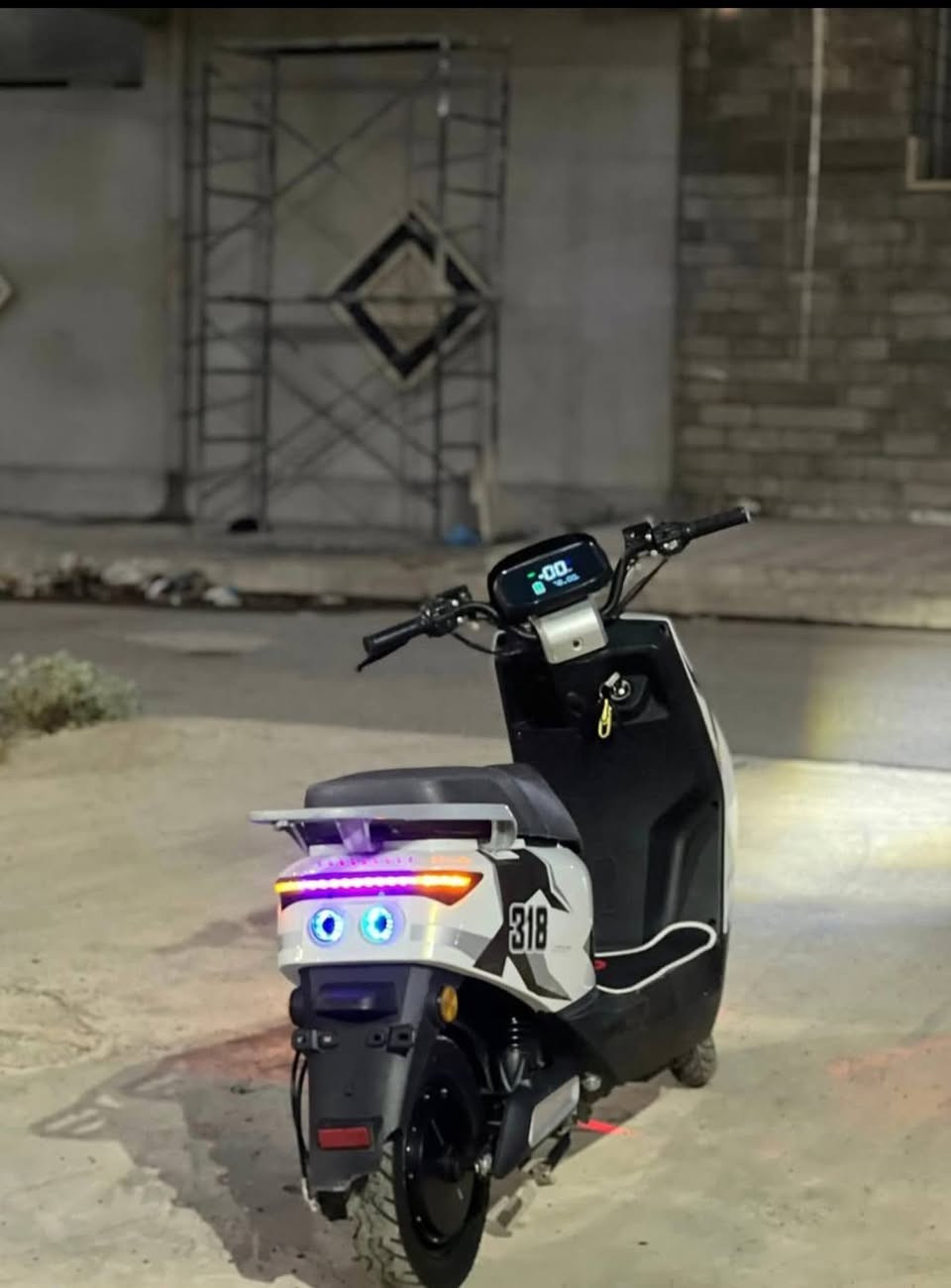 6بطاريات دبل

4نمر

المكان حي منصور

للسعر خاص

 ***********
