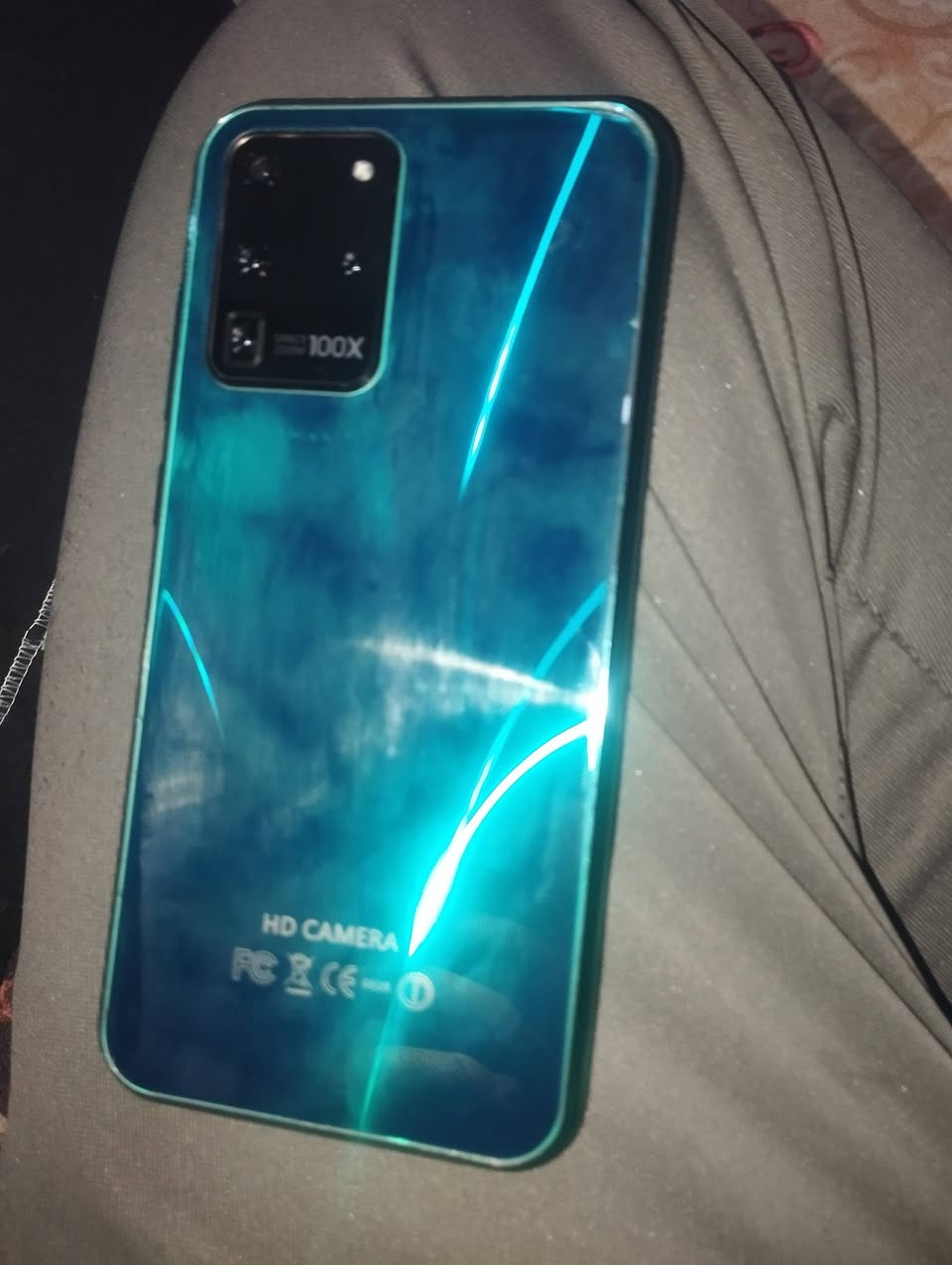 سلام عليكم جهاز للبيع مواصفاته كدامكم بس يحتاجله بطاريه حالين طفه بس من تخلي عله الشحن يشتغل ويطفه سعره ب50وبي مجال مكاني كربلاء طريق الحر يم مدينه العاب نوارس  رقمي ***********
