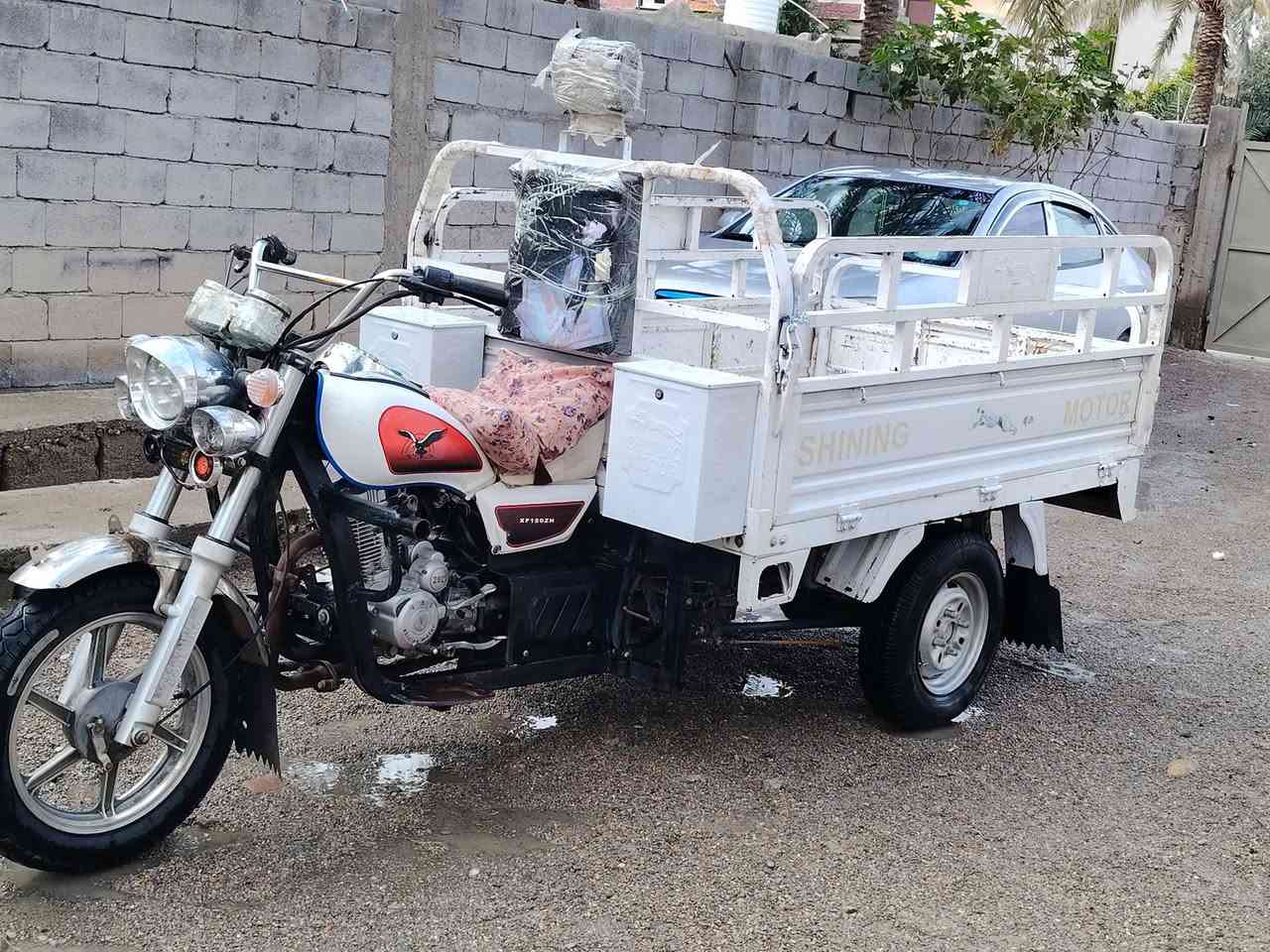 سلام عليكم ستوتا للبيع موديل 2021 أوراق كاملة محرك مكفول  كهربائيات شغالة
السعر 1400 وبيها مجال
***********
دلي عباس سراجق
