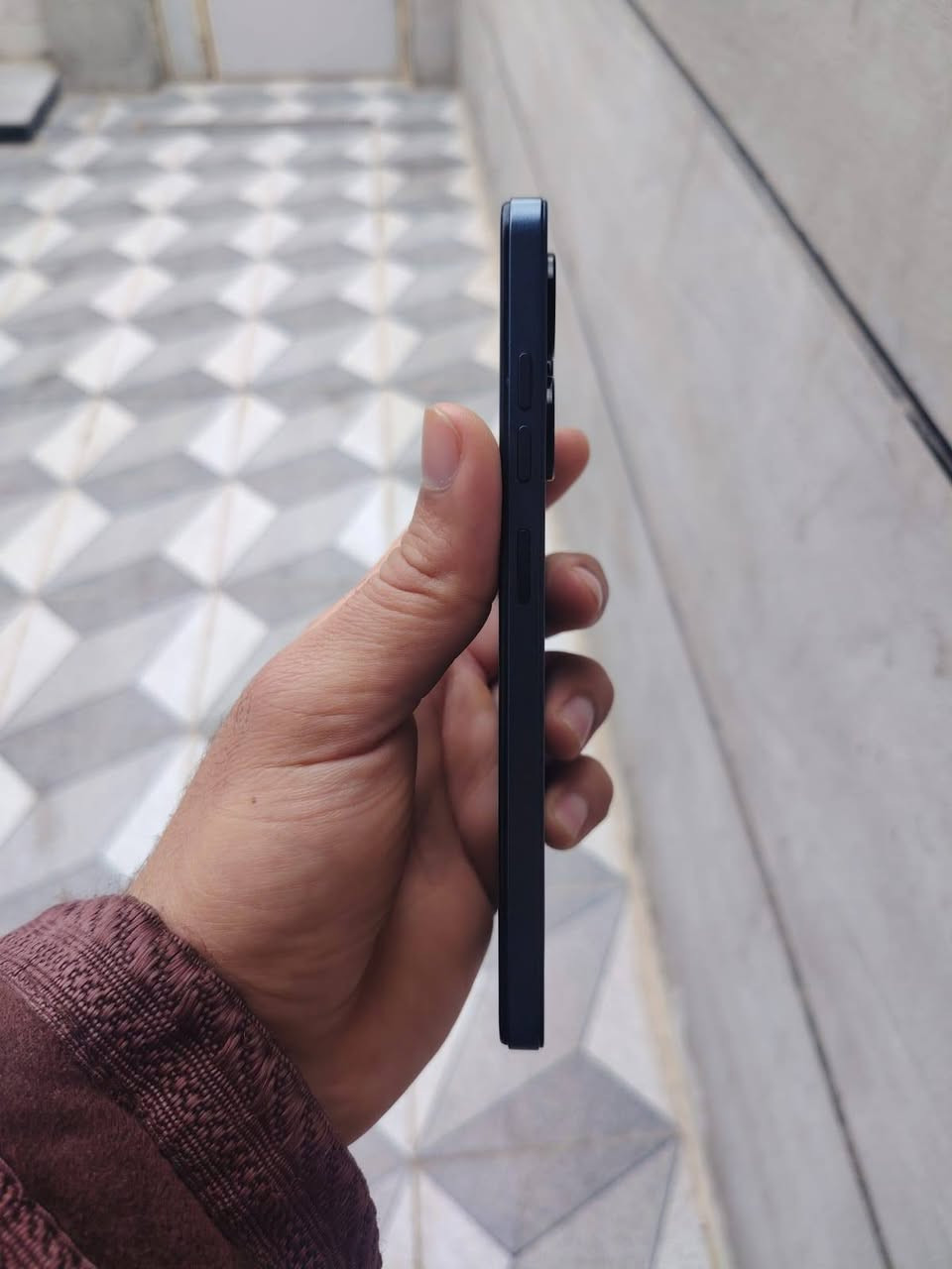 سلام عليكم 
جهاز تكنو سبارك كو 
لون اسود 
ذاكرة 128 
عشوائيه 4+4 دمج 
بطاريه 5000 ملي
سماعه دبل ستريو
جهاز نضيف بلادي ما بي شخط
عارضه ب 80 الف او مراوس و انطي فرق 
بغداد بلديات 
*********** بي واتساب
