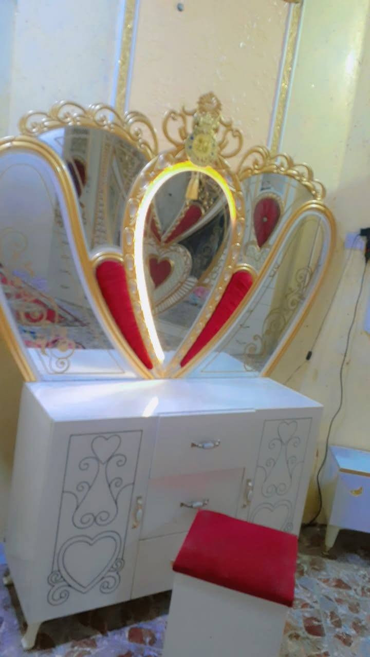 غرفه تركيه للبيع 900 وبيها مجال***********
